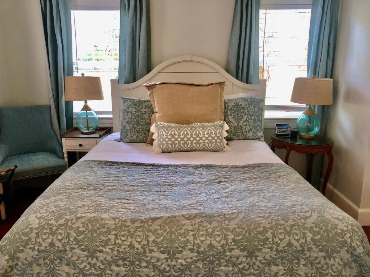 Daybed With Trundle In The Beautiful Ashley Inn 4 Blocks From King St Charleston Dış mekan fotoğraf