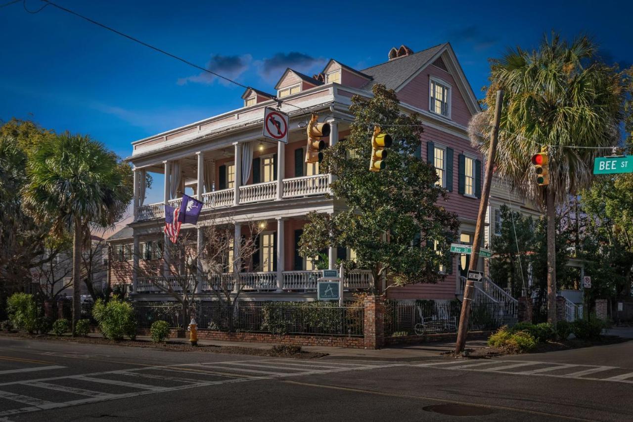 Daybed With Trundle In The Beautiful Ashley Inn 4 Blocks From King St Charleston Dış mekan fotoğraf