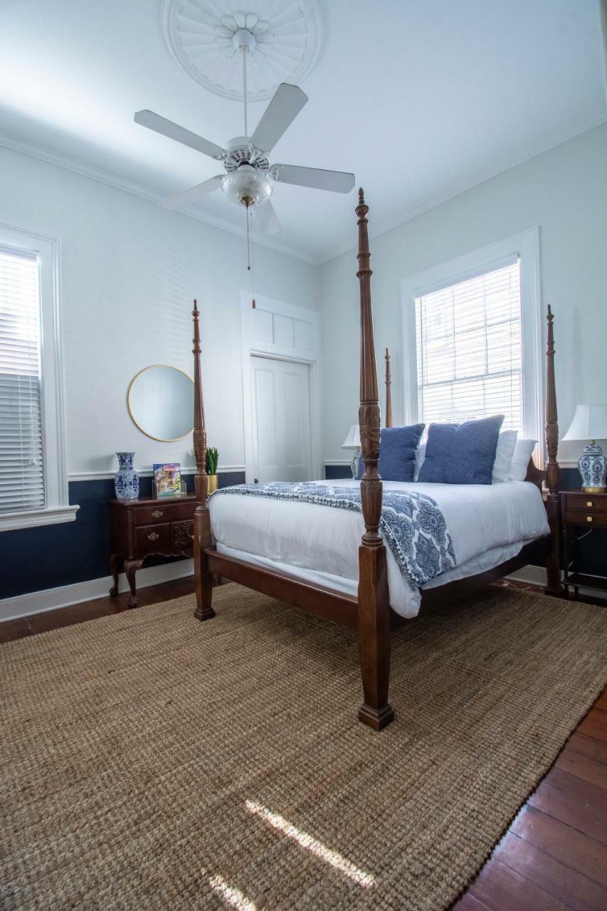 Daybed With Trundle In The Beautiful Ashley Inn 4 Blocks From King St Charleston Dış mekan fotoğraf