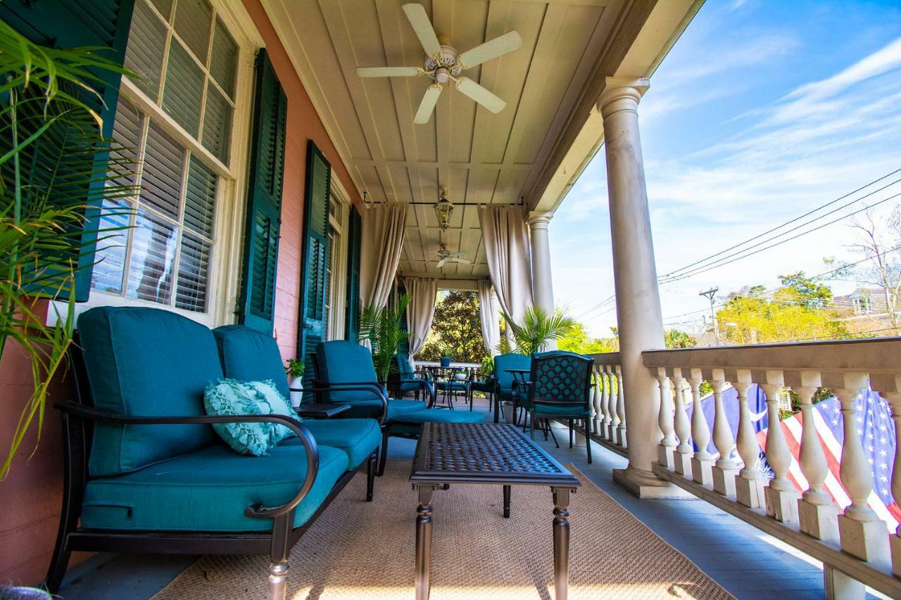 Daybed With Trundle In The Beautiful Ashley Inn 4 Blocks From King St Charleston Dış mekan fotoğraf