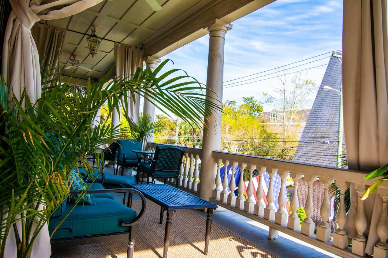 Daybed With Trundle In The Beautiful Ashley Inn 4 Blocks From King St Charleston Dış mekan fotoğraf